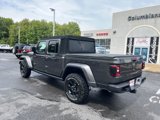 Used 2024 Jeep Gladiator Sport image 2