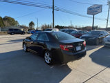 Used 2014 Toyota Camry SE image 5