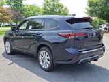 New 2025 Toyota Highlander Limited image 3