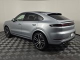 Certified 2025 Porsche Cayenne Coupe image 3