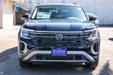 New 2026 Volkswagen Atlas Peak Edition image 2