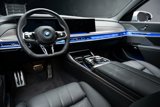 Used 2024 BMW i7 xDrive60 image 2