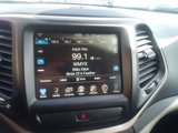 Used 2017 Jeep Cherokee Limited image 6
