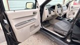 Used 2009 Ford Escape XLS image 2