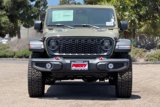 New 2025 Jeep Gladiator Rubicon w/ Convenience Group image 3