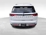 New 2025 Nissan Pathfinder Platinum image 4