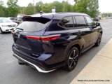 Used 2021 Toyota Highlander XSE image 3
