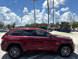 Used 2018 Jeep Grand Cherokee Laredo image 6