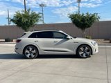 Used 2022 Audi e-tron Premium Plus w/ Premium Plus Package image 3
