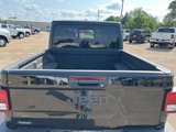 Used 2022 Jeep Gladiator Sport image 3