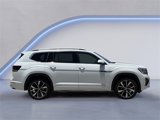 New 2025 Volkswagen Atlas SEL Premium R-Line image 4