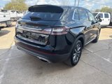 Used 2021 Lincoln Nautilus AWD image 3