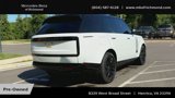 Used 2025 Land Rover Range Rover SE image 2