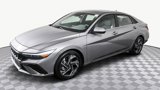 Used 2025 Hyundai Elantra SEL image 4