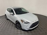 Used 2020 Toyota Yaris LE image 3