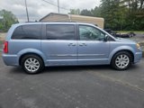 Used 2012 Chrysler Town & Country Touring-L w/ Entertainment Group #2 image 6