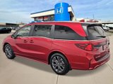 New 2026 Honda Odyssey Touring image 2