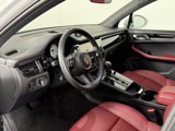 Certified 2025 Porsche Macan S image 4
