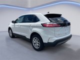 Used 2023 Ford Edge SEL w/ Convenience Package image 5