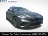 Used 2025 Hyundai Elantra Sport image 3