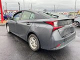 Used 2020 Toyota Prius LE image 3