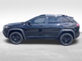 Used 2023 Jeep Cherokee Trailhawk w/ Premium Leather Package image 2