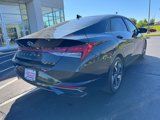 Used 2021 Hyundai Elantra SEL w/ Convenience + Premium Package image 3