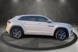 New 2024 Volkswagen Atlas Cross Sport SEL R-Line image 2