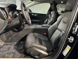 Used 2024 Volvo V60 B5 Cross Country Plus image 4