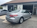 Used 2020 Toyota Camry LE image 5