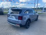 Used 2024 Kia Sorento S image 6