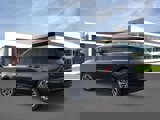 New 2025 Lincoln Navigator Reserve image 4