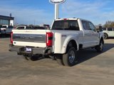 New 2025 Ford F350 4x4 Crew Cab DRW Super Duty image 4