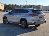 Used 2020 Toyota Highlander Platinum image 4