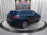 Used 2022 Toyota Highlander XLE image 6