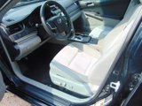 Used 2012 Toyota Camry LE image 2