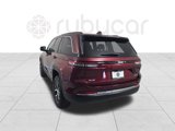 Used 2024 Jeep Grand Cherokee Limited image 5