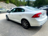 Used 2018 Volvo S60 T5 Inscription Platinum image 3