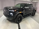 New 2025 GMC Canyon Denali w/ LPO, Denali Black Edition image 3