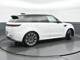 Used 2024 Land Rover Range Rover Sport Dynamic SE image 3