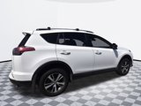 Used 2018 Toyota RAV4 XLE image 4