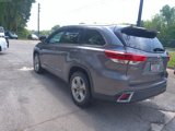 Used 2017 Toyota Highlander FWD V6 image 5