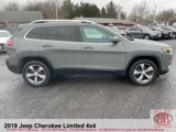 Used 2019 Jeep Cherokee Limited image 2