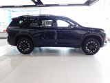 New 2025 Chevrolet Traverse Z71 image 2