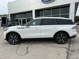 Used 2025 Lincoln Aviator Reserve w/ Equipment Group 201A image 4
