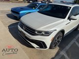 Used 2023 Volkswagen Tiguan SEL R-Line image 2