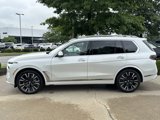 New 2026 BMW X7 xDrive40i image 2