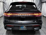 Used 2025 Porsche Macan image 5