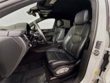 Certified 2024 Porsche Macan image 5