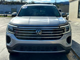 Used 2024 Volkswagen Atlas SE image 4